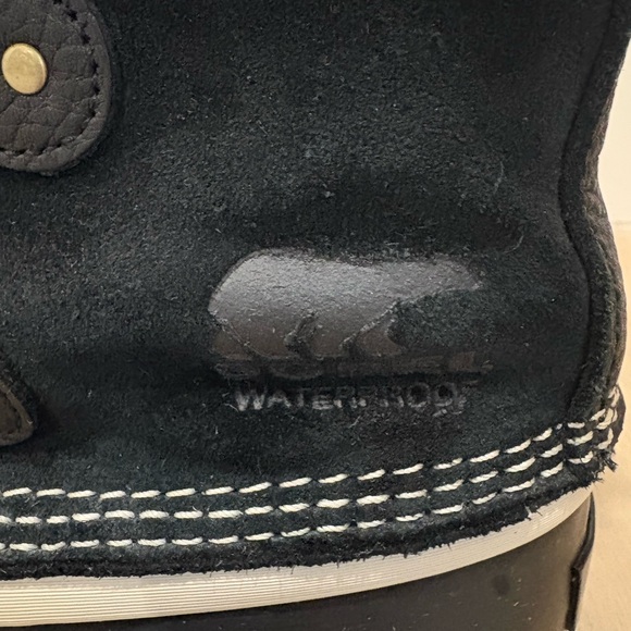 Sorrel Black Suede Joan of Arctic Lace Up Waterproof Boots size 11 - Picture 3 of 4